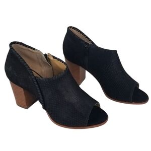 Jack Rogers Black Maya Peep Toe Ankle Booties Perforated Size 7M Block Heel